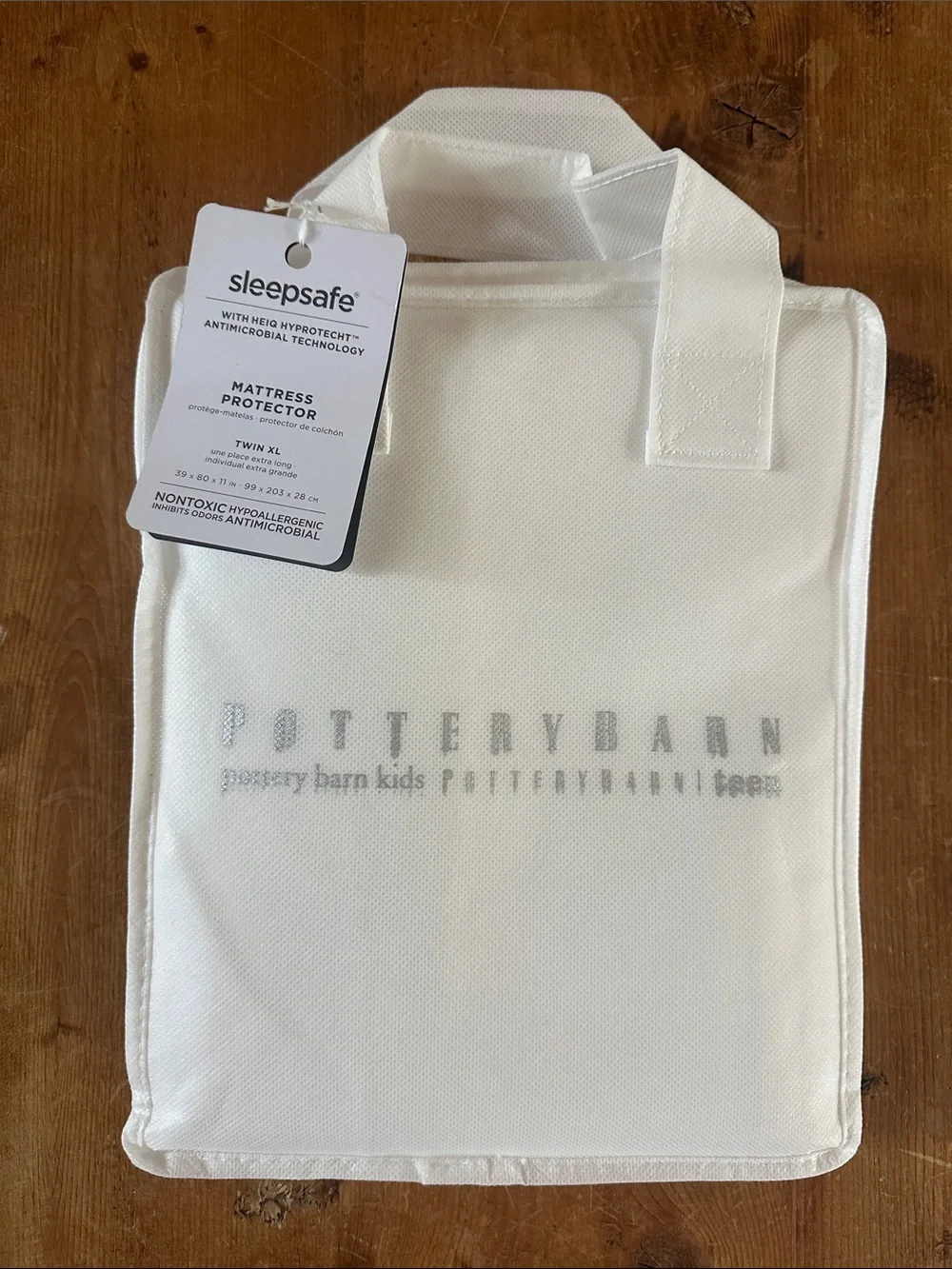 POTTERY BARN TEEN MATTRESS PROTECTOR NON TOXIC DORM COLLEGE TWIN XL NEW